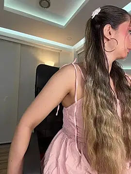 Snapshot of nicollefiorett chatting on November 2025 10:54:01 PM nicollefiorett online show from November 2025 10:54:01 PM