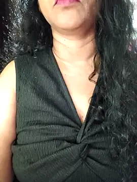 Snapshot of Bangarupapa chatting on June 2026 01:28:02 AM Bangarupapa online show from June 2026 01:28:02 AM