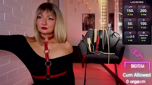 Sandralawrence online show from October 2025 09:28:02 PM