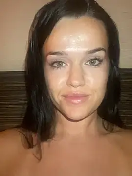 English-Chloe96 online show from February 2025 03:50:01 AM