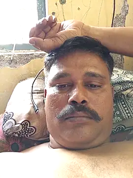 Vinay-kumar89 online show from February 2026 09:19:01 AM