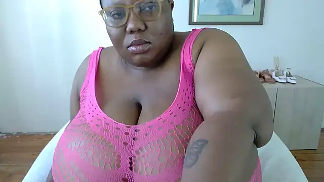 DAIRYBELLELIZxx online show from October 2025 05:48:02 AM