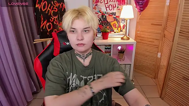 mekurisu online show from February 2025 04:32:02 AM