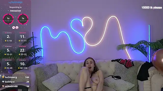 JennyyLuv online show from February 2025 02:01:01 AM