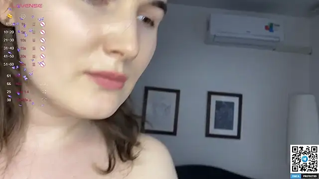 Maria Bowie online show from February 2025 02:42:02 PM