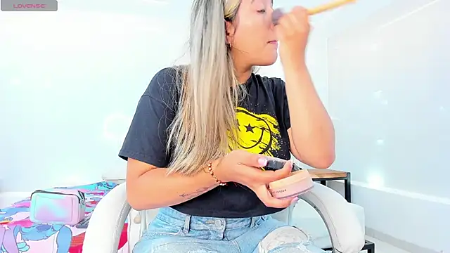 julietha taylor online show from February 2025 02:19:02 AM