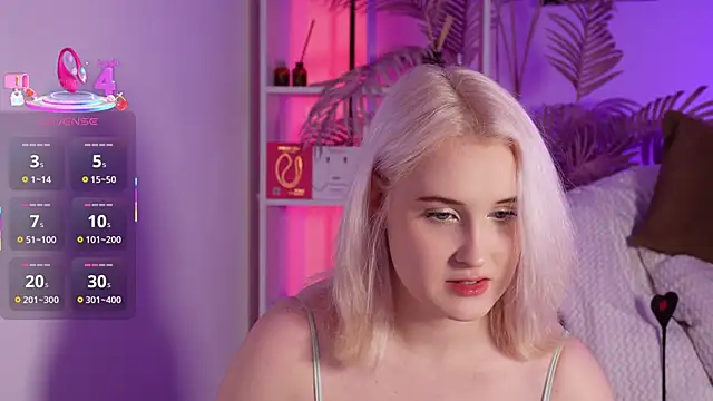 tiffannyjons online show from November 2025 05:48:01 PM