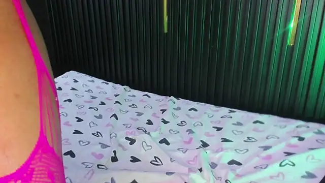 Snapshot of AndyBlake_ chatting on March 2025 05:57:02 AM AndyBlake online show from March 2025 05:57:02 AM