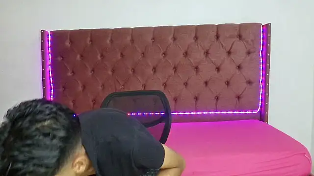 boys yourparty online show from March 2025 01:48:01 PM