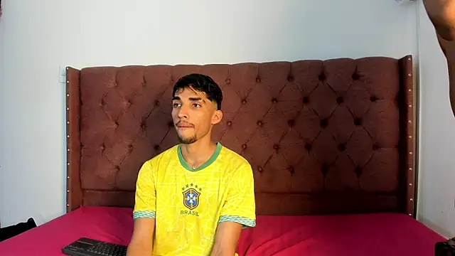 boys yourparty online show from September 2025 01:12:02 PM