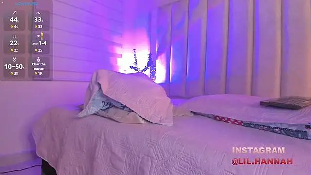 lil hanna18 online show from January 2025 02:53:01 PM