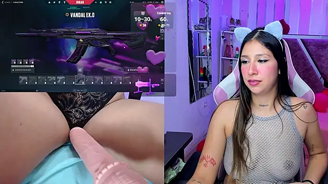 Snapshot of BellyRouse chatting on February 2025 08:15:02 AM BellyRouse online show from February 2025 08:15:02 AM