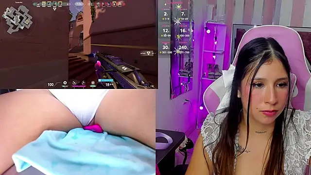 Snapshot of BellyRouse chatting on February 2025 10:51:01 AM BellyRouse online show from February 2025 10:51:01 AM