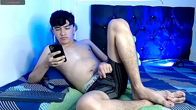 benji hoter online show from September 2025 10:22:02 PM