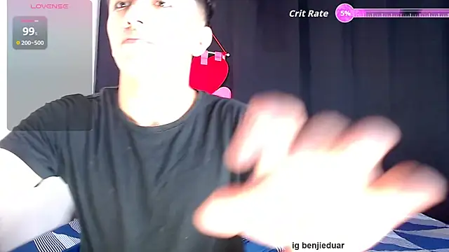 benji hoter online show from February 2026 10:19:02 PM