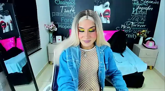 DarianaGia online show from December 2024 08:12:01 AM