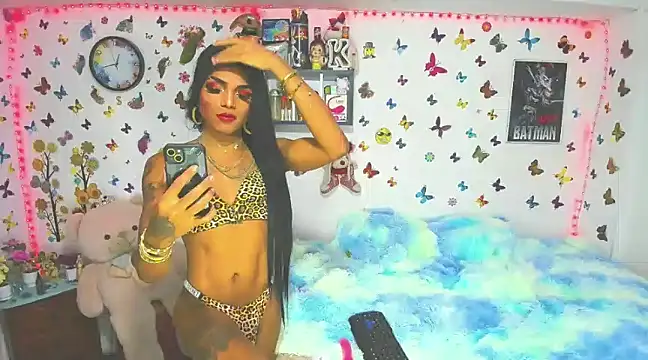 Snapshot of marianaoficial249701 chatting on January 2025 12:15:01 AM marianaoficial249701 online show from January 2025 12:15:01 AM