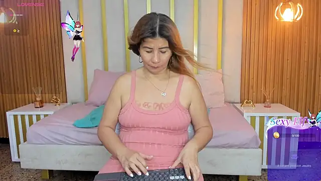 love mommy online show from March 2025 05:41:02 AM