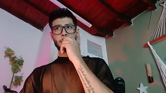 Colby brown03 online show from November 2025 08:38:02 PM