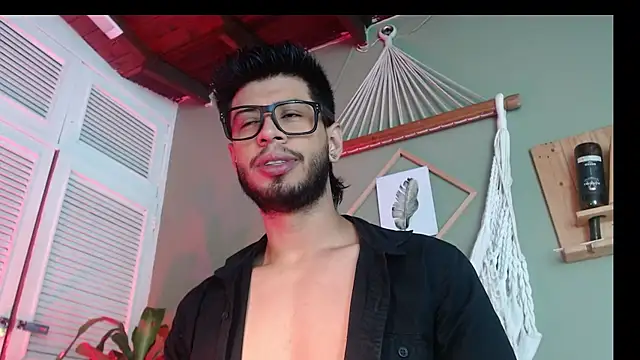 Colby brown03 online show from November 2025 07:57:01 PM