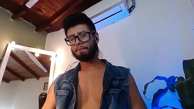 Snapshot of Colby_brown03 chatting on February 2026 09:24:01 PM Colby brown03 online show from February 2026 09:24:01 PM