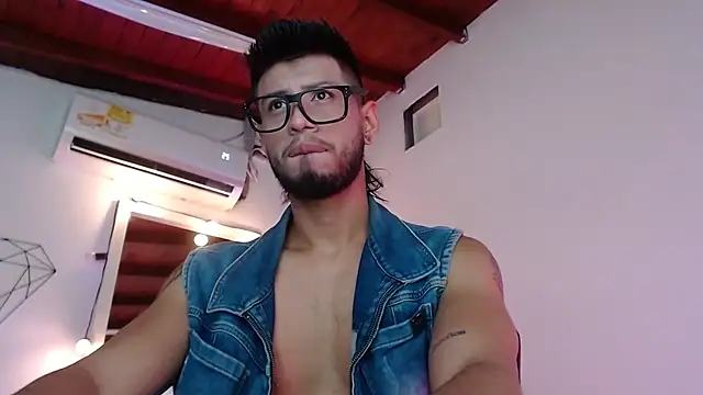 Snapshot of Colby_brown03 chatting on February 2026 07:32:02 PM Colby brown03 online show from February 2026 07:32:02 PM