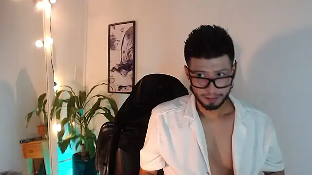 Snapshot of Colby_brown03 chatting on February 2026 07:11:01 PM Colby brown03 online show from February 2026 07:11:01 PM