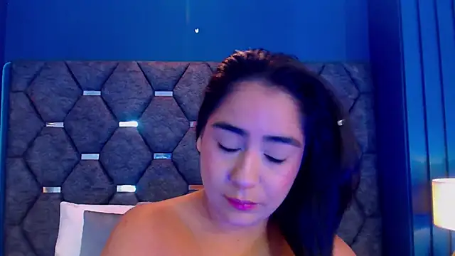 DevonPiers online show from September 2025 12:05:01 PM