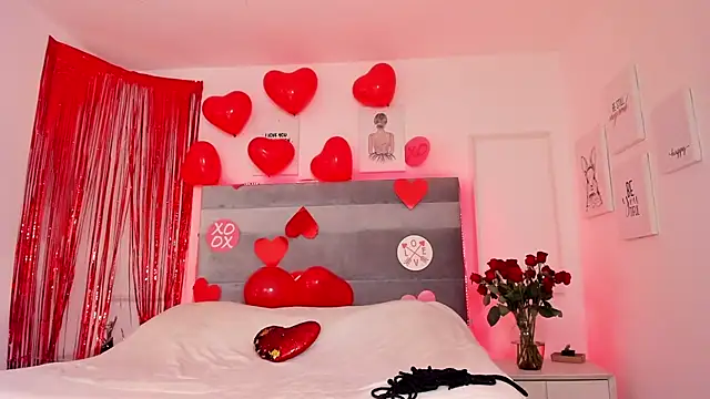 Eliz jane online show from February 2025 04:12:02 PM