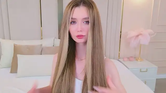 MarybethSnow online show from October 2025 05:22:01 PM