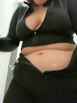 SuzieMurray online show from December 2024 12:25:02 PM