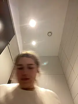 SuzieMurray online show from February 2025 11:41:02 AM