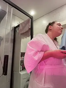 SuzieMurray online show from February 2026 08:21:01 AM