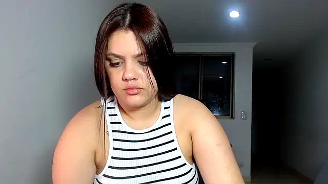 kimberlyhills1 online show from December 2024 05:38:02 AM