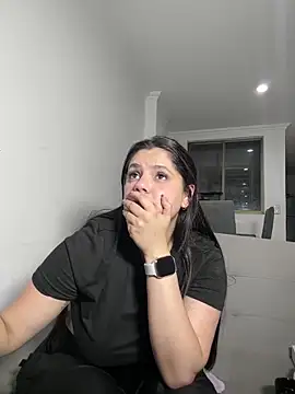 kimberlyhills1 online show from February 2025 07:21:01 PM