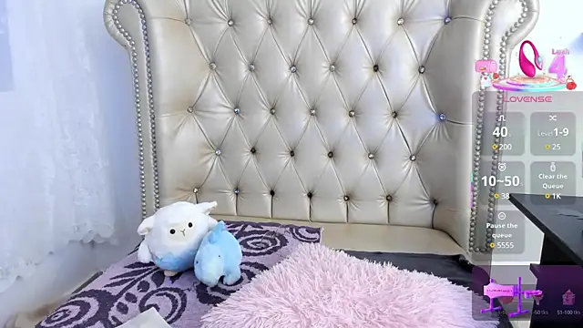 Snapshot of AlexaFoxy18 chatting on March 2025 04:56:02 AM AlexaFoxy18 online show from March 2025 04:56:02 AM