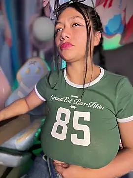 Im Little online show from January 2026 02:59:02 AM