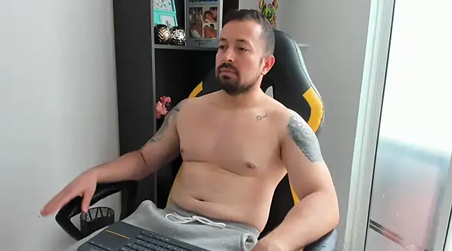 wisdonsenecax online show from December 2024 05:33:02 PM