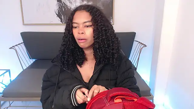 Shenna brunette  online show from December 2024 01:10:02 PM