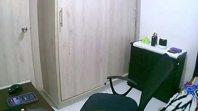 sexy diamante  online show from September 2025 10:47:01 PM