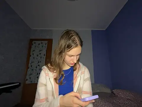 Snapshot of Eva_Angel3 chatting on December 2024 06:16:02 PM Eva Angel3 online show from December 2024 06:16:02 PM