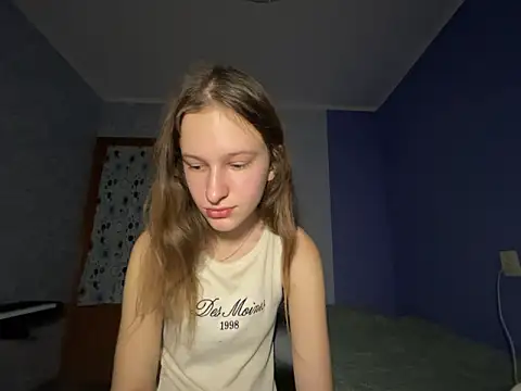 Snapshot of Eva_Angel3 chatting on February 2025 06:20:02 PM Eva Angel3 online show from February 2025 06:20:02 PM