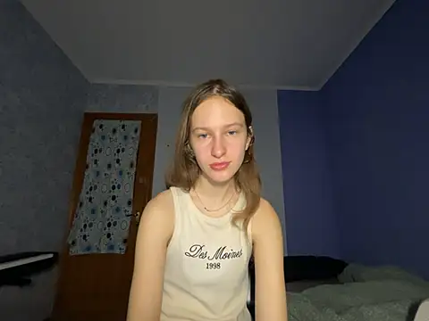 Snapshot of Eva_Angel3 chatting on February 2025 05:39:02 PM Eva Angel3 online show from February 2025 05:39:02 PM