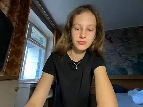 Snapshot of Eva_Angel3 chatting on September 2025 03:45:01 PM Eva Angel3 online show from September 2025 03:45:01 PM