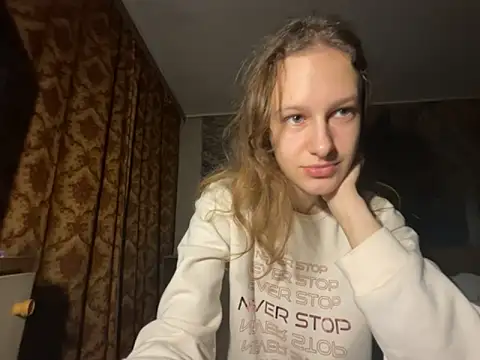 Snapshot of Eva_Angel3 chatting on October 2025 05:03:01 PM Eva Angel3 online show from October 2025 05:03:01 PM