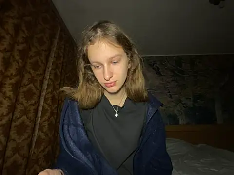 Snapshot of Eva_Angel3 chatting on October 2025 04:33:01 PM Eva Angel3 online show from October 2025 04:33:01 PM