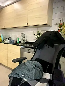 brazilianbbinuk online show from November 2025 12:43:02 AM