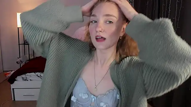 ReddHotPipper online show from October 2025 03:29:01 AM