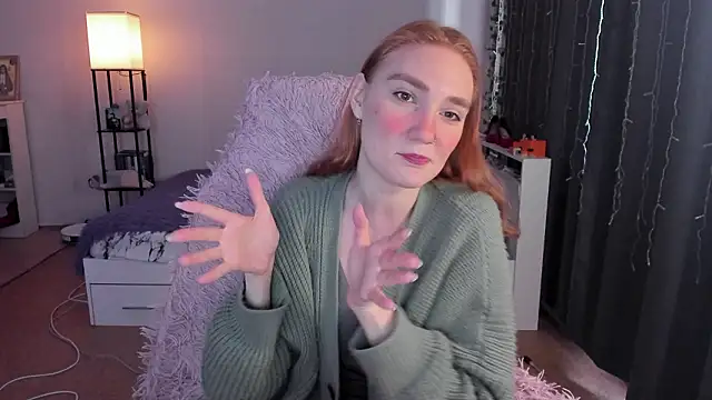 ReddHotPipper online show from March 2026 04:03:01 AM