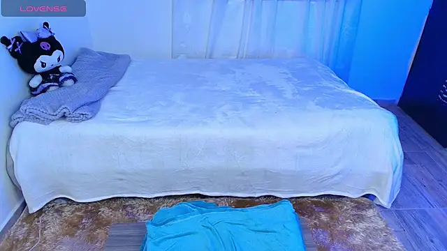 Dana martinezz online show from September 2025 01:40:01 AM